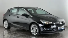 Used 2019 Vauxhall Astra Elite Hatchback | £10,000 (Fair price)