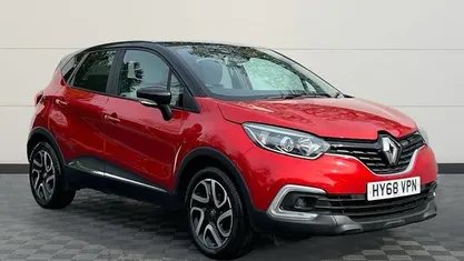 Used Renault Captur Iconic 90 HP (66 kW) 2019 SUV
