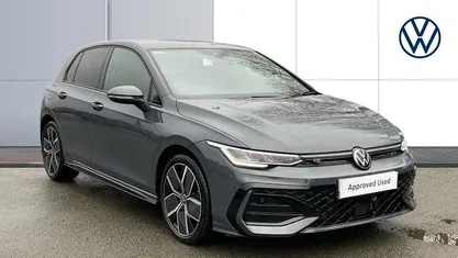 Used VW Golf VIII R-line 150 HP (110 kW) 2025 Hatchback
