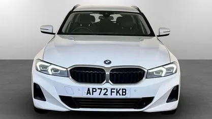 Used BMW 330e Sport Line 292 HP (214 kW) 2024 Estate