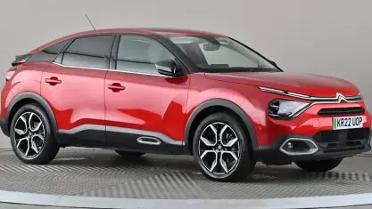 Used Citroën e-C4 Shine 100 kW (136 HP) 2022 Red Hatchback