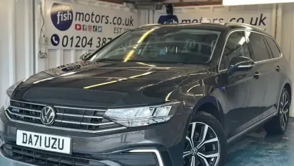 Used VW Passat GTE 218 HP (160 kW) 2022 Grey Estate