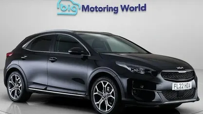 Usado Kia XCeed 160 HP (117 kW) 2022 Preto SUV