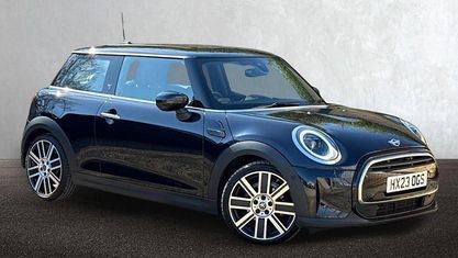 Używany Mini Cooper Exclusive 136 KM (100 kW) 2022 Hatchback