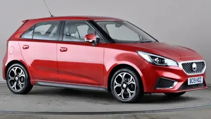 Usado MG MG3 Exclusive 106 CV (77 kW) 2019 Rojo Utilitario