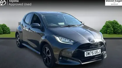 Used Toyota Yaris Design 116 HP (85 kW) 2025 Grey Hatchback