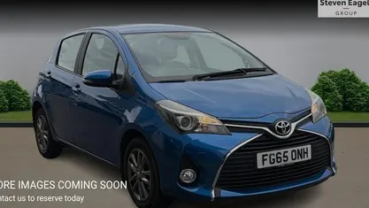 Used Toyota Yaris 99 HP (72 kW) 2016 Hatchback