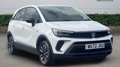 Used Vauxhall Crossland Design Edition 110 HP (80 kW) 2022 White SUV