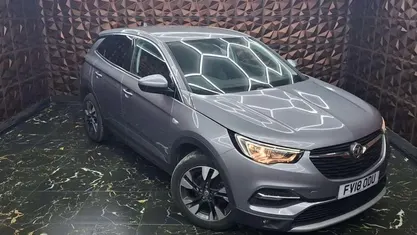 Grey Used 2018 Vauxhall Grandland X Sport SUV | £8,499 (Fair price)