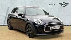 Black Used 2022 Mini Cooper Exclusive Hatchback | £19,995 (Fair price)
