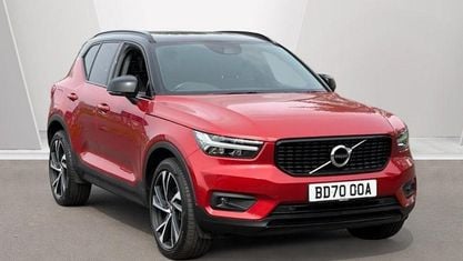 Usado Volvo XC40 R-Design Pro 197 HP (144 kW) 2021 SUV