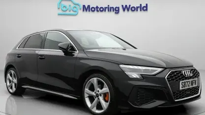 Używany Audi A3 Sportback S-Line 110 KM (80 kW) 2023 Czarny Hatchback