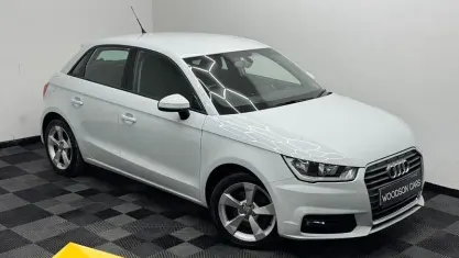 Used Audi A1 Sportback Sport 125 HP (91 kW) 2018 White Hatchback