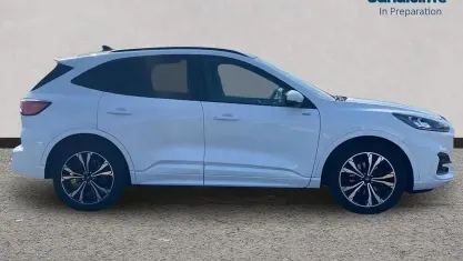 Used Ford Kuga ST-Line X 225 HP (165 kW) 2023 White SUV