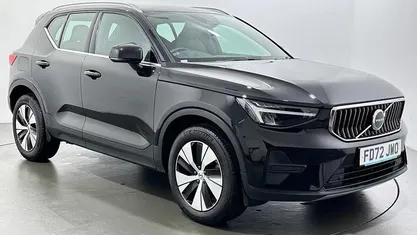 Black Used 2022 Volvo XC40 Core SUV | £16,527 (Fair price)