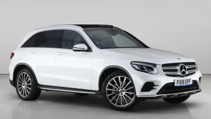 Used Mercedes GLC250 AMG Line Premium 211 HP (155 kW) 2019 White SUV