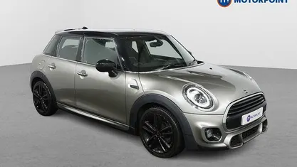 Used Mini Cooper Hatch 136 HP (100 kW) 2020 Silver Hatchback