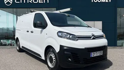 Begagnad Citroën Dispatch 102 HK (75 kW) 2022 Minibuss