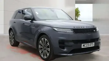 Used Land Rover Range Rover Sport SE Dynamic 300 HP (220 kW) 2026 SUV