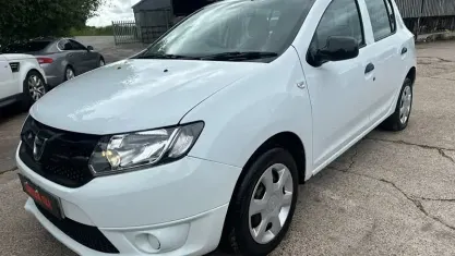 Used Dacia Sandero Ambiance 75 HP (55 kW) 2015 Hatchback