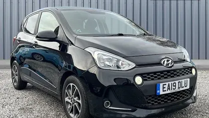 Black Used 2019 Hyundai i10 Premium Hatchback | £7,295 (Fair price)