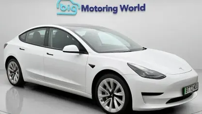 Used Tesla Model 3 RWD 222 kW (302 HP) 2022 White Sedan