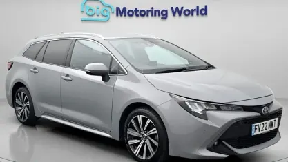 Used Toyota Corolla Design 122 HP (89 kW) 2022 Grey Estate
