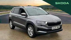 Used 2025 Skoda Karoq SE SUV | £25,683 (Fair price)