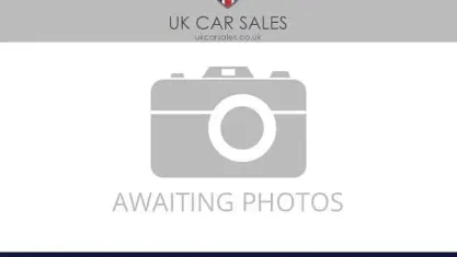 Used Vauxhall Viva 75 HP (55 kW) 2016 White Hatchback