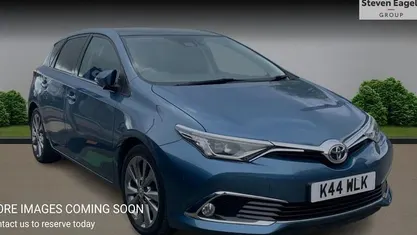 Used Toyota Auris 116 HP (85 kW) 2017 Hatchback