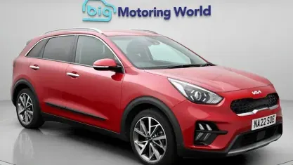 Used Kia Niro 141 HP (103 kW) 2022 Red SUV