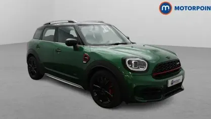 Begagnad Mini John Cooper Works 306 HK (225 kW) 2022 Halvkombi