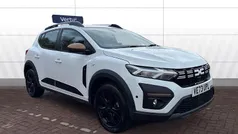 Used 2025 Dacia Sandero Extreme Hatchback | £13,193 (Good price)