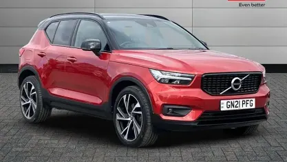 Used Volvo XC40 R-Design Pro 197 HP (144 kW) 2021 Red SUV