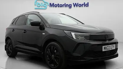Used Vauxhall Grandland X GS Line 131 HP (96 kW) 2022 Black SUV