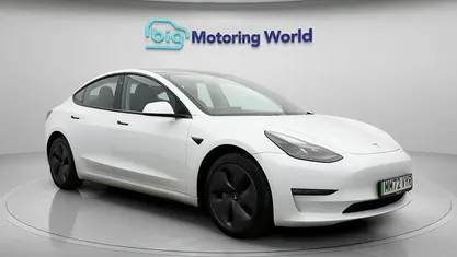 Used 2022 Tesla Model 3 Long Range AWD Sedan | £18,500 (Fair price)
