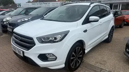 Usado Ford Kuga ST-Line 150 CV (110 kW) 2019 Blanco SUV