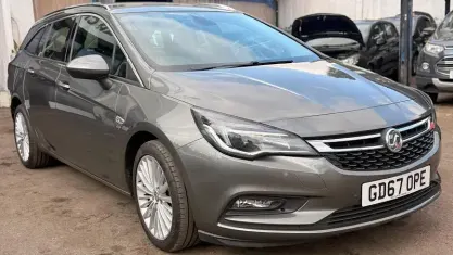 Used Vauxhall Astra Elite 150 HP (110 kW) 2018 Grey Estate