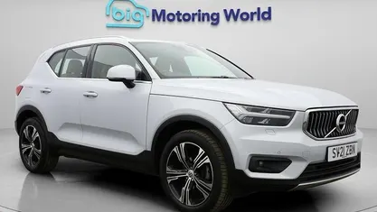 Used Volvo XC40 Inscription 163 HP (119 kW) 2021 Silver SUV