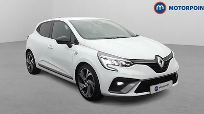 Used Renault Clio V RS Line 90 HP (66 kW) 2023 White Hatchback