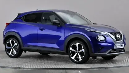 Used Nissan Juke Tekna 114 HP (83 kW) 2022 Blue SUV