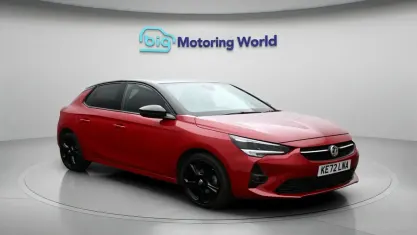 Begagnad Vauxhall Corsa 75 HK (55 kW) 2023 Röd Halvkombi