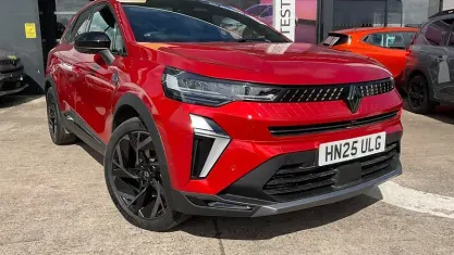 Second-hand Renault Symbioz Iconic Esprit Alpine 143 CP (105 kW) 2025 SUV