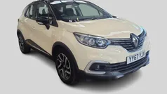 Cream/black Used 2017 Renault Captur Dynamique SUV | £7,495 (Fair price)