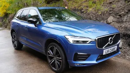 Używany Volvo XC60 R-Design Pro 235 KM (172 kW) 2021 SUV