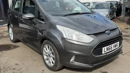 Used Ford B-MAX Titanium 105 HP (77 kW) 2016 MPV