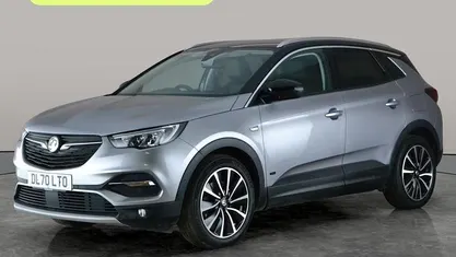 Used Vauxhall Grandland X Business Edition 226 HP (166 kW) 2020 Grey SUV