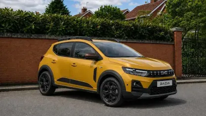 New Dacia Sandero Extreme 110 HP (80 kW) 2025 Hatchback