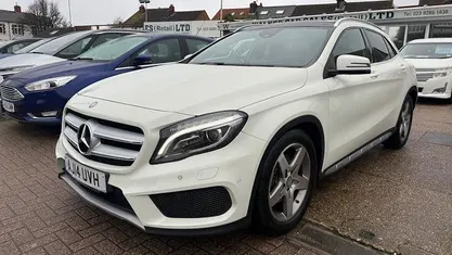 Used Mercedes GLA220 AMG line 170 HP (125 kW) 2014 White SUV