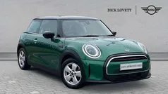Used 2023 Mini Cooper Classic Hatchback | £17,995 (Good price)